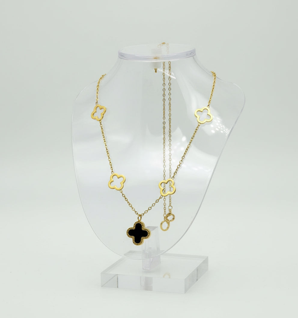 Reversible Pearl/Black Clover Necklace