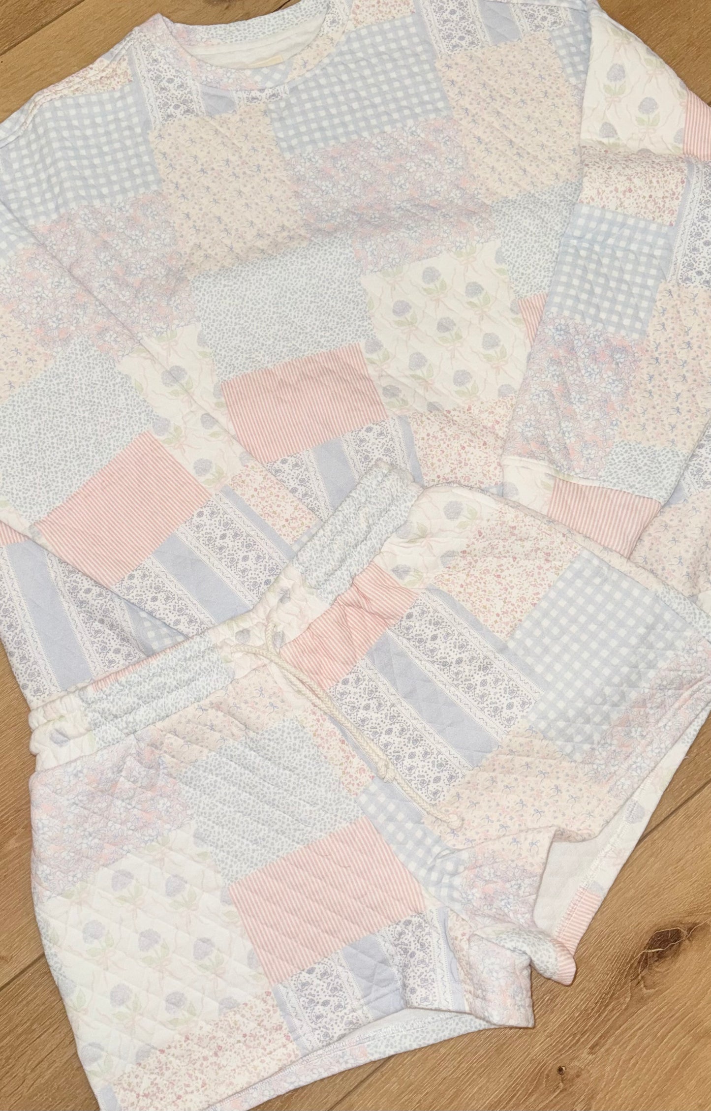 Blue Quilted Pastel Sweatshirt