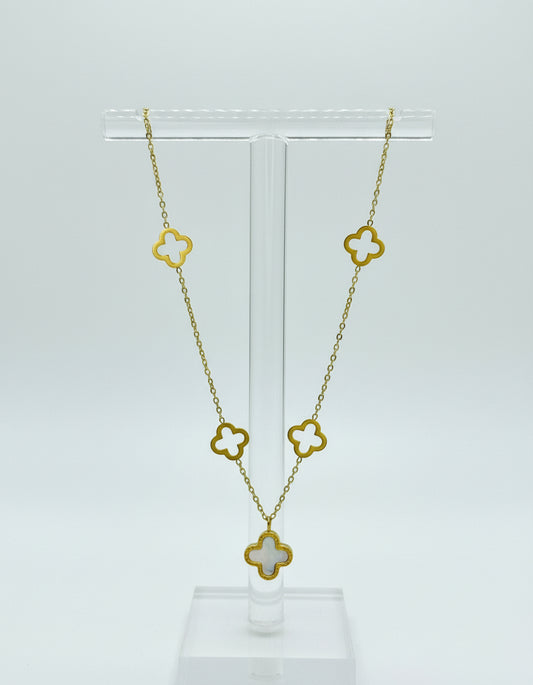 Reversible Pearl/Black Clover Necklace