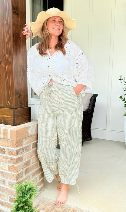 Crochet Floral Embroidery Top